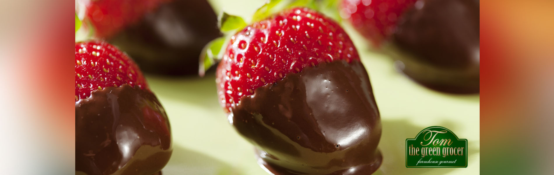 Gourmet Gifts  Sweet Desire Chocolate Covered Strawberries - Blooms New  Jersey